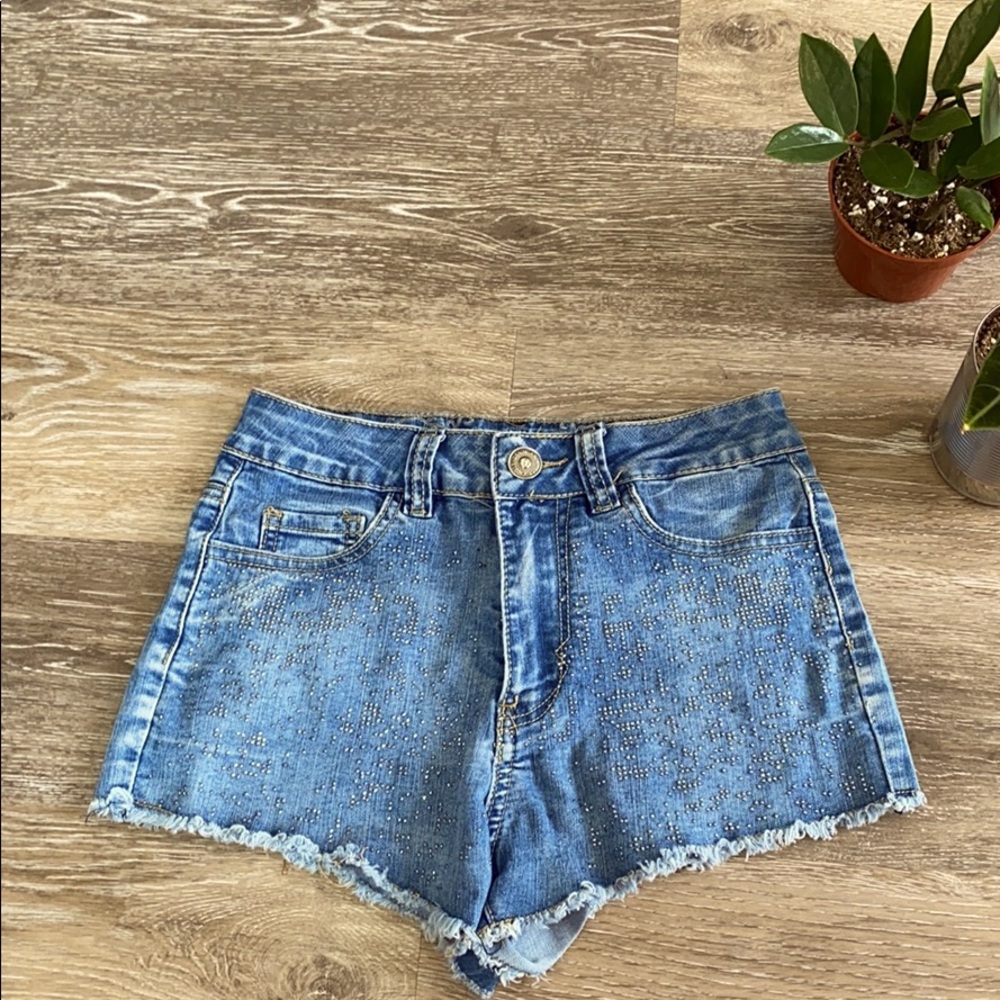 Bedazzled short shorts